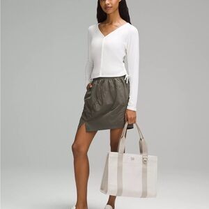 Lululemon Two Tone Canvas Tote 10L